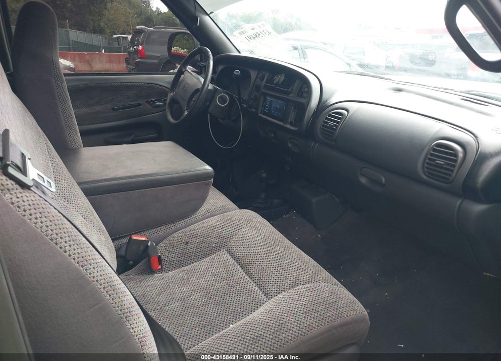 1999 DODGE RAM 1500 ST VIN: 1B7HF13Z7XJ596570