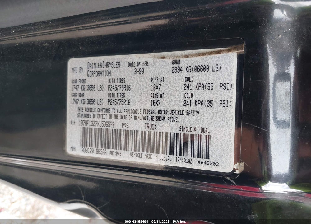 1999 DODGE RAM 1500 ST VIN: 1B7HF13Z7XJ596570