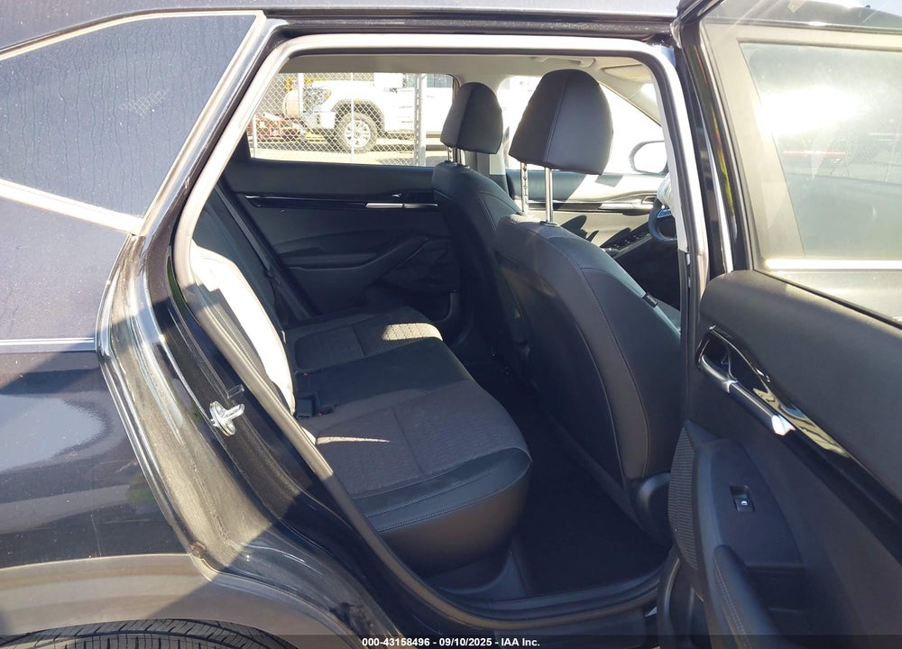 2024 KIA SELTOS VIN: KNDEUCAA4R7469678