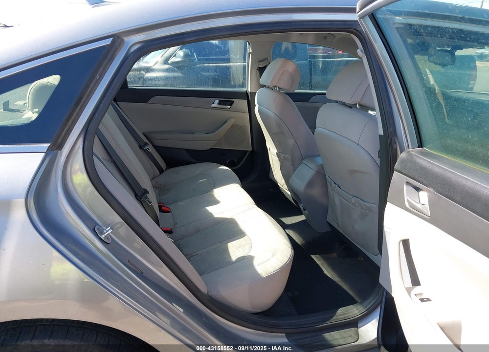 2016 HYUNDAI SONATA SE VIN: 5NPE24AF7GH368635