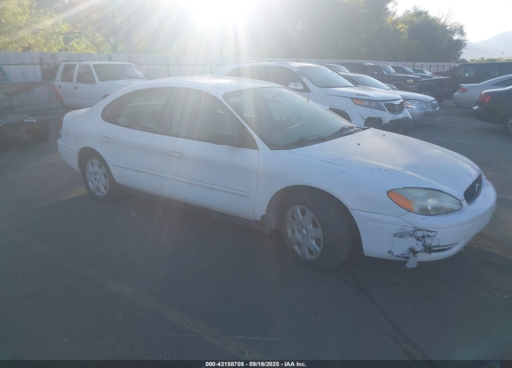 2005 FORD TAURUS SE VIN: 1FAFP53245A153259