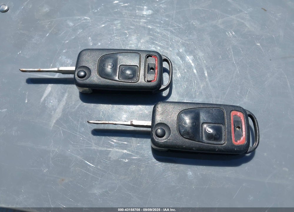 2001 MERCEDES-BENZ SLK 320 VIN: WDBKK65F01F196487
