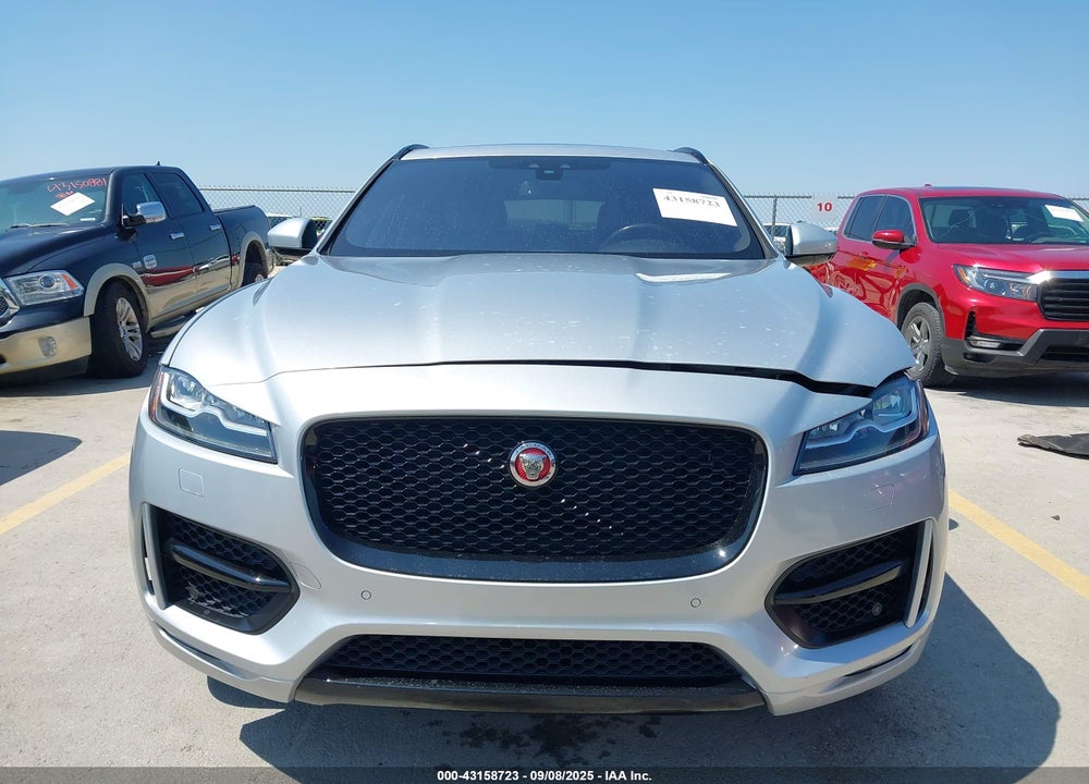 2018 JAGUAR F-PACE VIN: SADCL2EVXJA268896