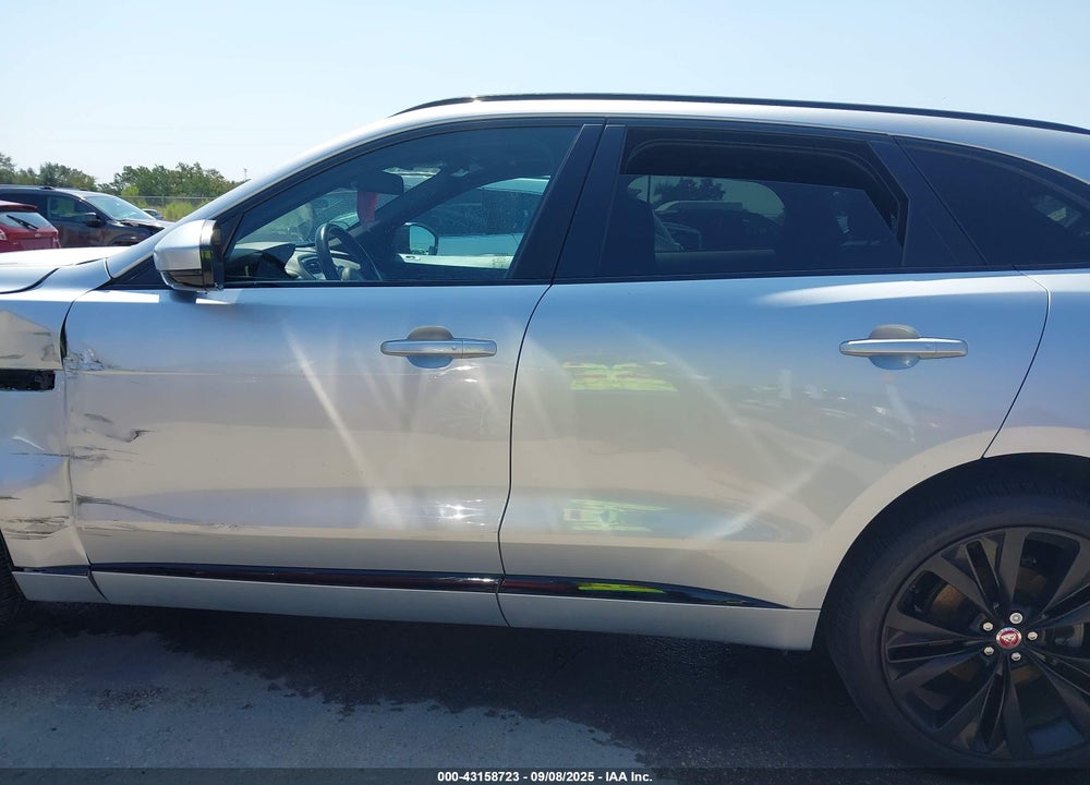 2018 JAGUAR F-PACE VIN: SADCL2EVXJA268896
