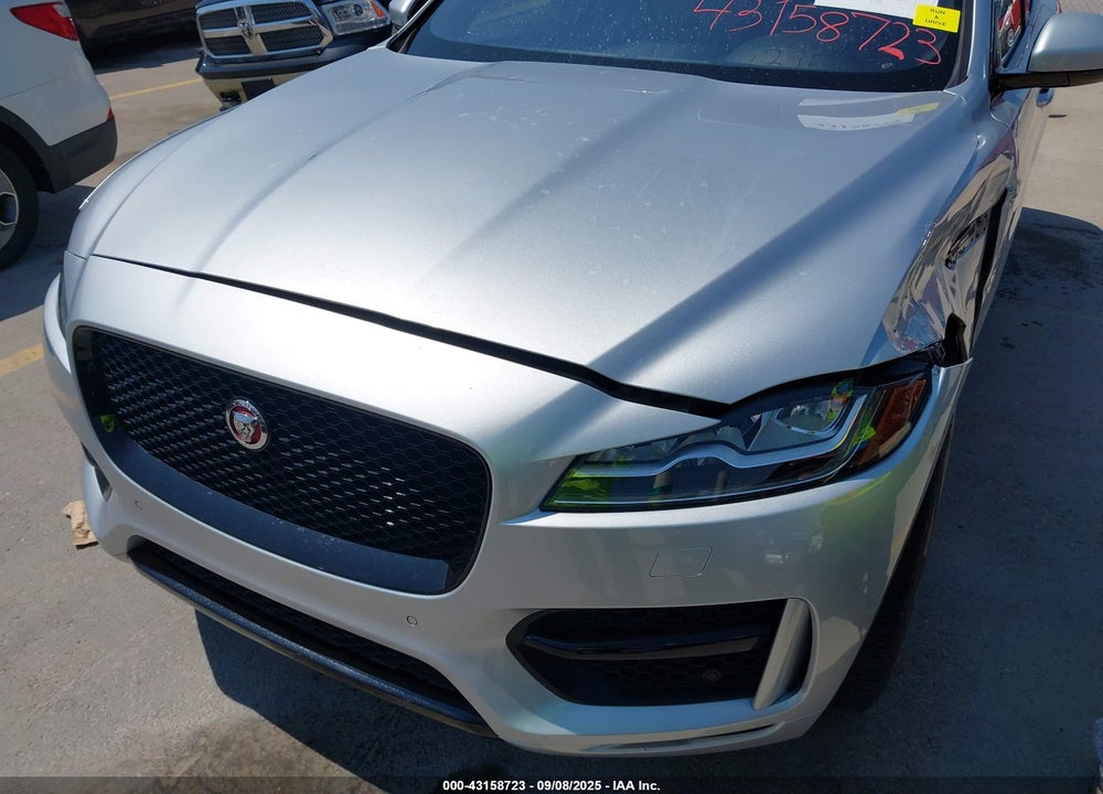 2018 JAGUAR F-PACE VIN: SADCL2EVXJA268896
