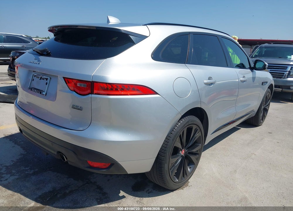 2018 JAGUAR F-PACE VIN: SADCL2EVXJA268896