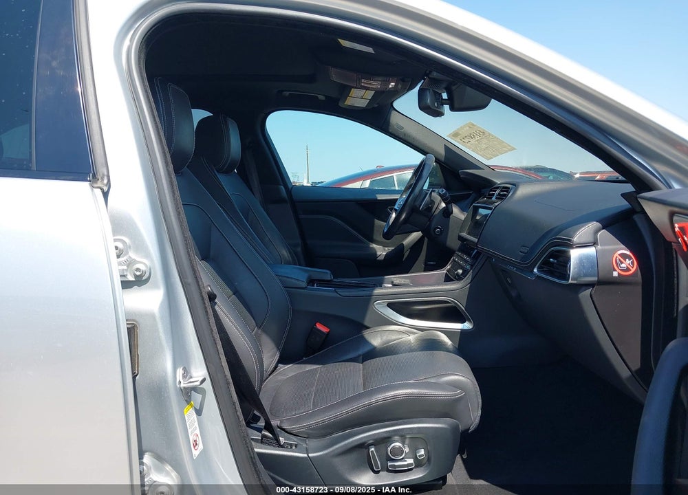 2018 JAGUAR F-PACE VIN: SADCL2EVXJA268896