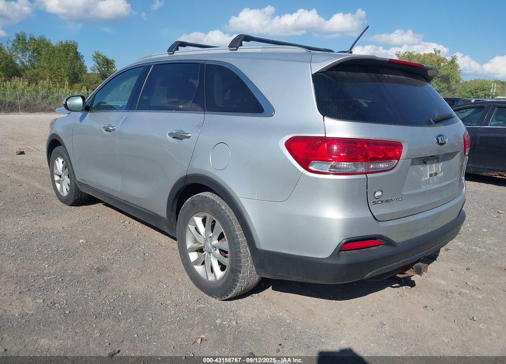 2017 KIA SORENTO VIN: 5XYPGDA56HG313104