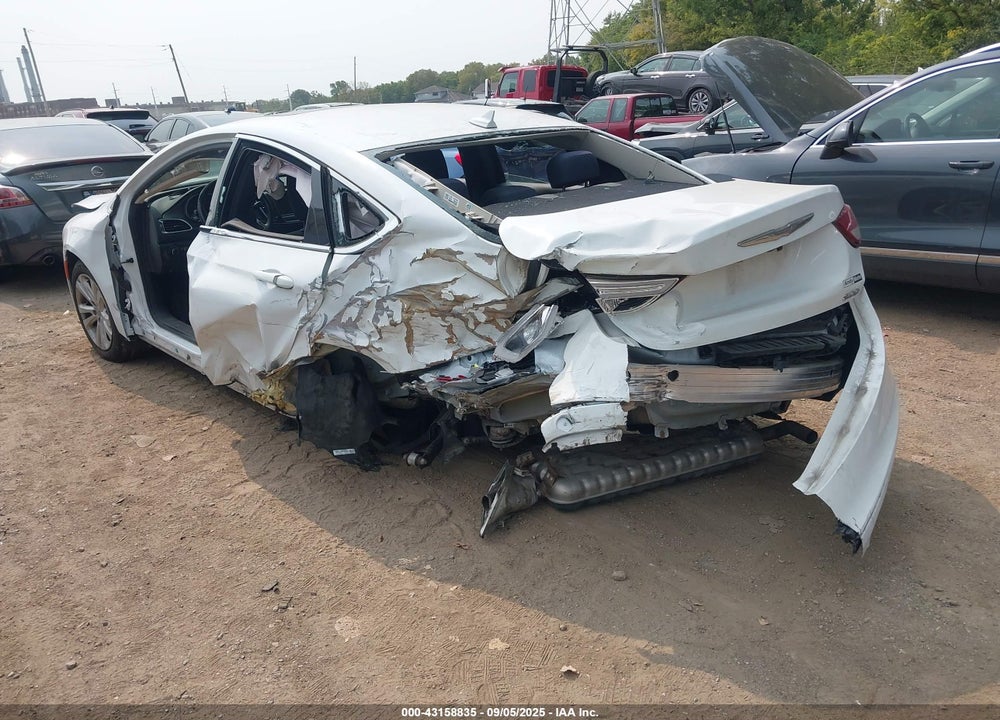 2016 CHRYSLER 200 VIN: 1C3CCCAG0GN157966