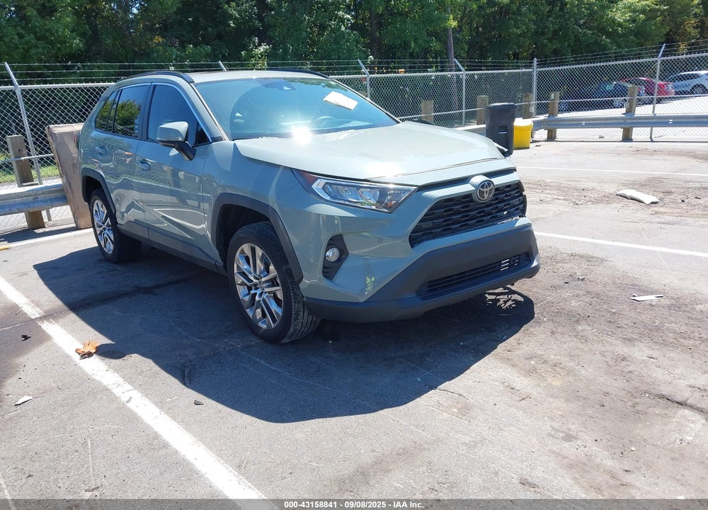 2021 TOYOTA RAV4 XLE PREMIUM VIN: 2T3A1RFV1MW158079