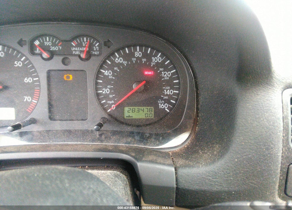 2001 VOLKSWAGEN JETTA WOLFSBURG VIN: 3VWPD69M61M181614