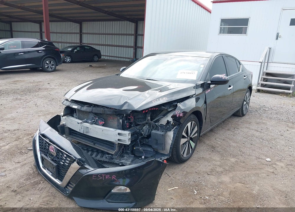 2021 NISSAN ALTIMA VIN: 1N4BL4DV0MN392537