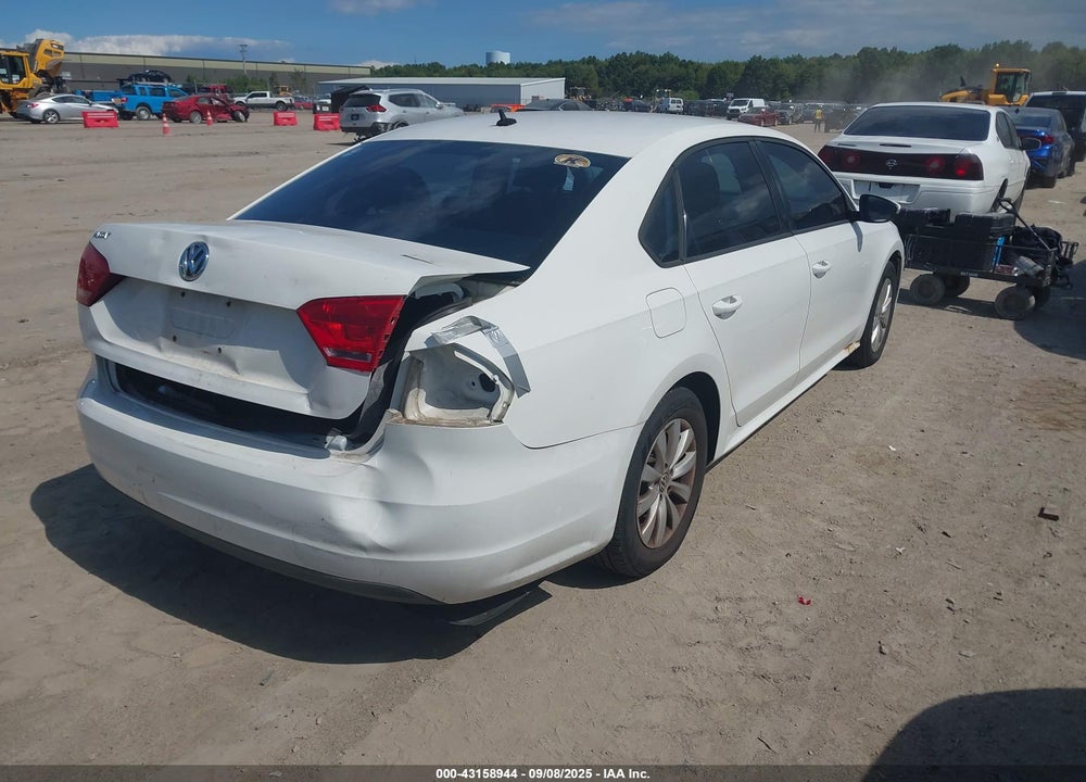 2012 VOLKSWAGEN PASSAT VIN: 1VWAP7A36CC095553