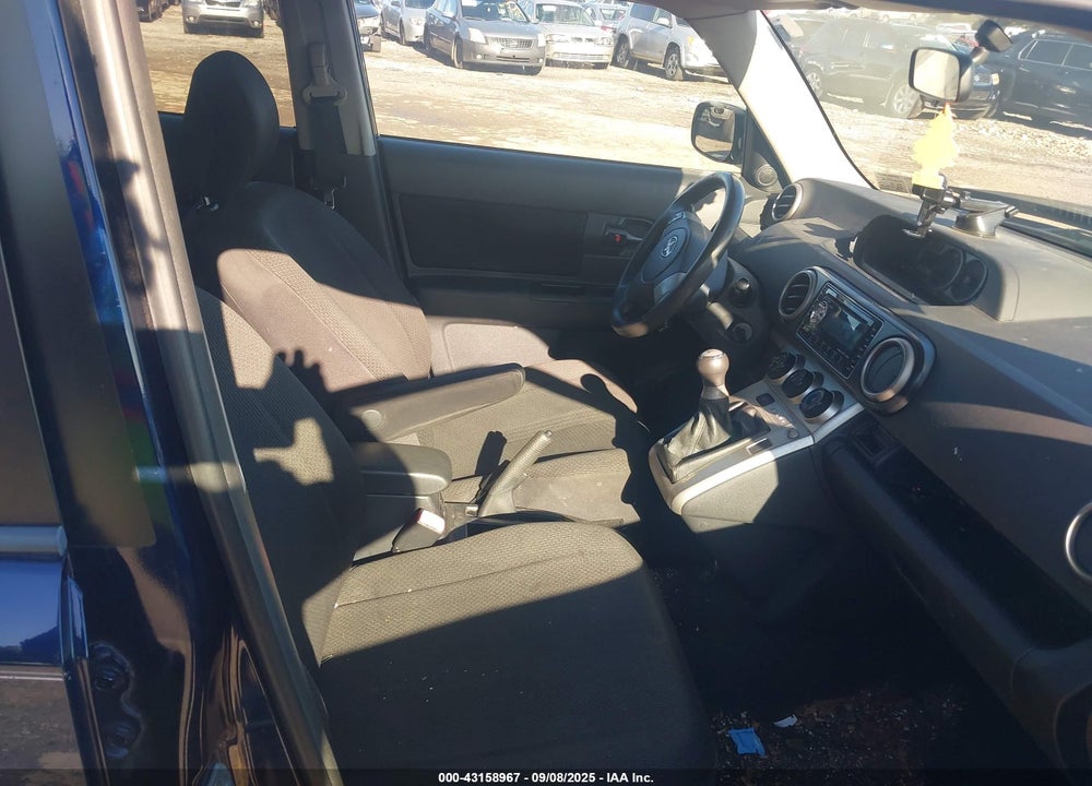 2008 SCION XB VIN: JTLKE50E381047312