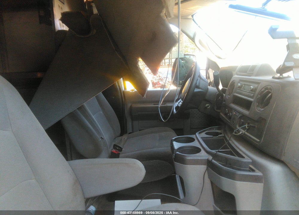 2022 FORD E-450 CUTAWAY VIN: 1FDWE4FK5NDC37123