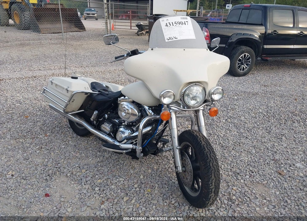 2002 HARLEY-DAVIDSON FLHTPI VIN: 1HD1FMW1X2Y603129