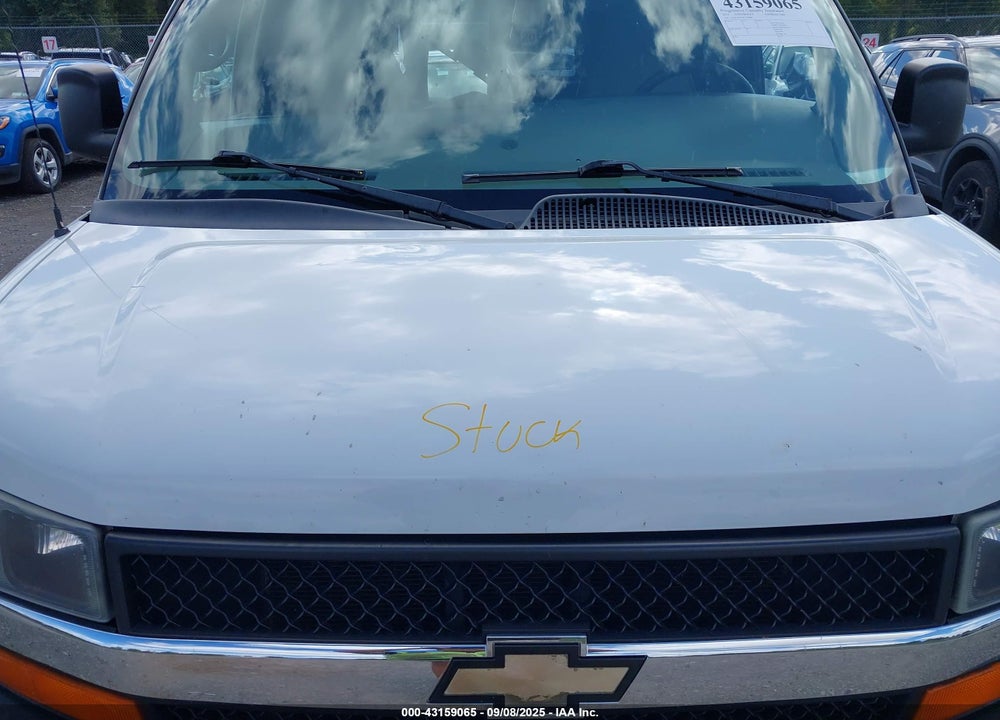 2015 CHEVROLET EXPRESS 3500 LT VIN: 1GAZG1FF1F1176880