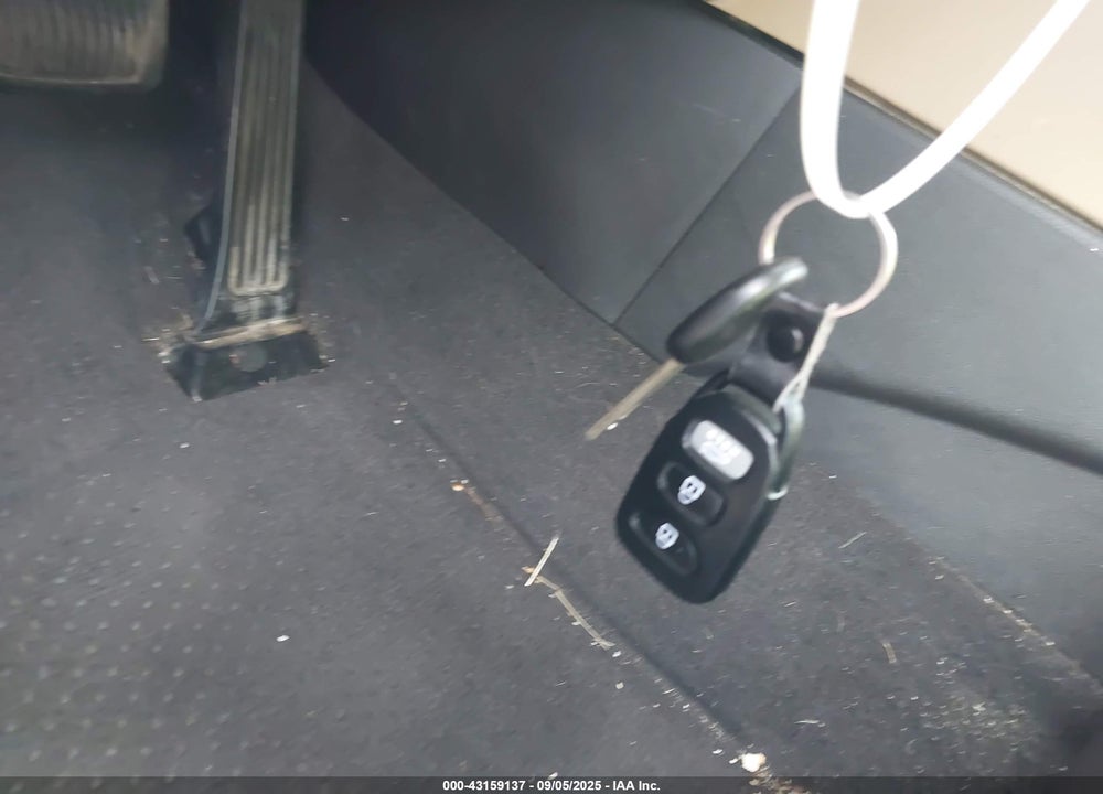 2013 HYUNDAI SONATA VIN: 5NPEB4AC7DH757129