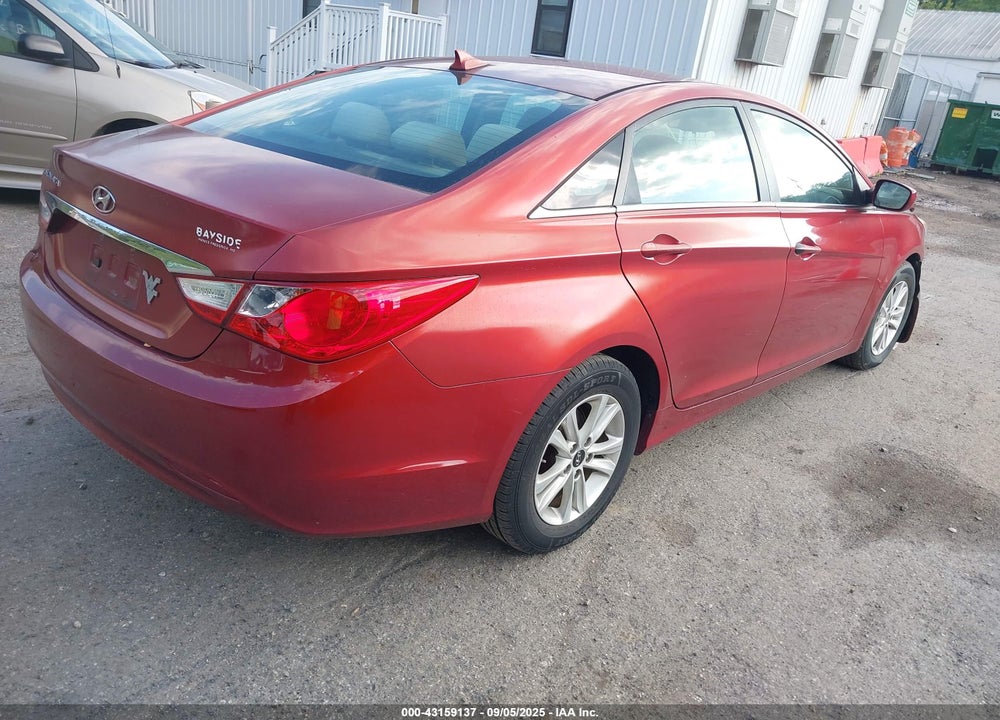 2013 HYUNDAI SONATA VIN: 5NPEB4AC7DH757129