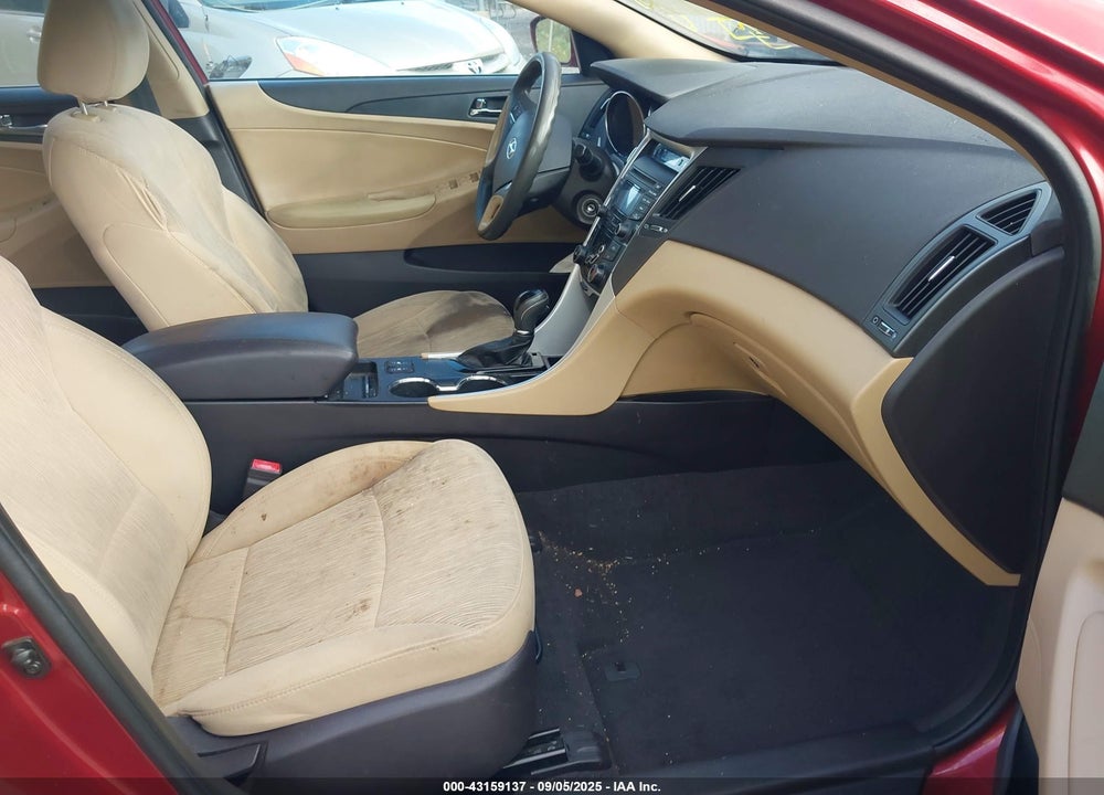 2013 HYUNDAI SONATA VIN: 5NPEB4AC7DH757129