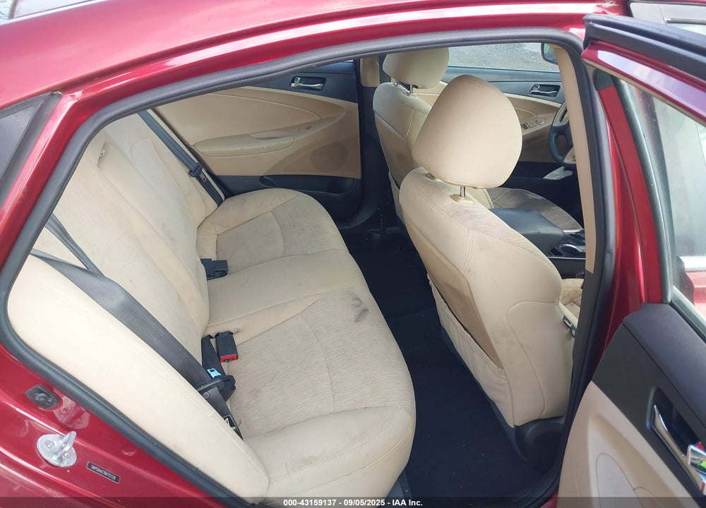 2013 HYUNDAI SONATA VIN: 5NPEB4AC7DH757129