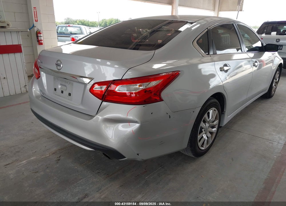 2017 NISSAN ALTIMA VIN: 1N4AL3AP0HN311683