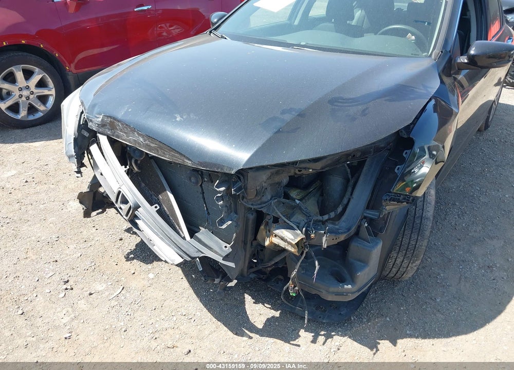 2015 HONDA ACCORD VIN: 1HGCR2F38FA195494