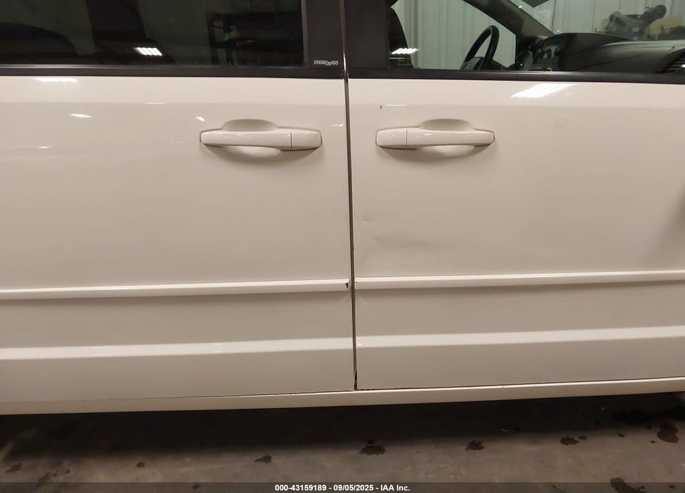 2012 DODGE GRAND CARAVAN SXT VIN: 2C4RDGCG8CR283979