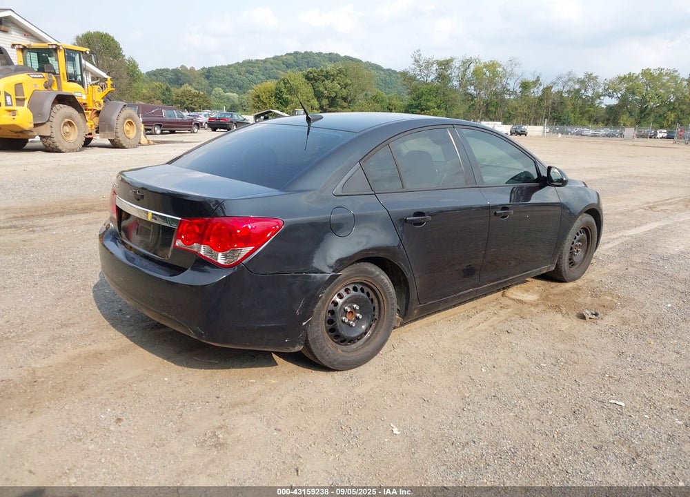 2013 CHEVROLET CRUZE LS AUTO VIN: 1G1PA5SH1D7265656