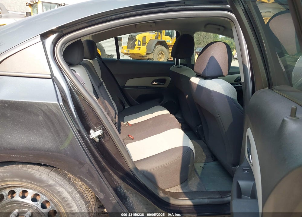 2013 CHEVROLET CRUZE LS AUTO VIN: 1G1PA5SH1D7265656