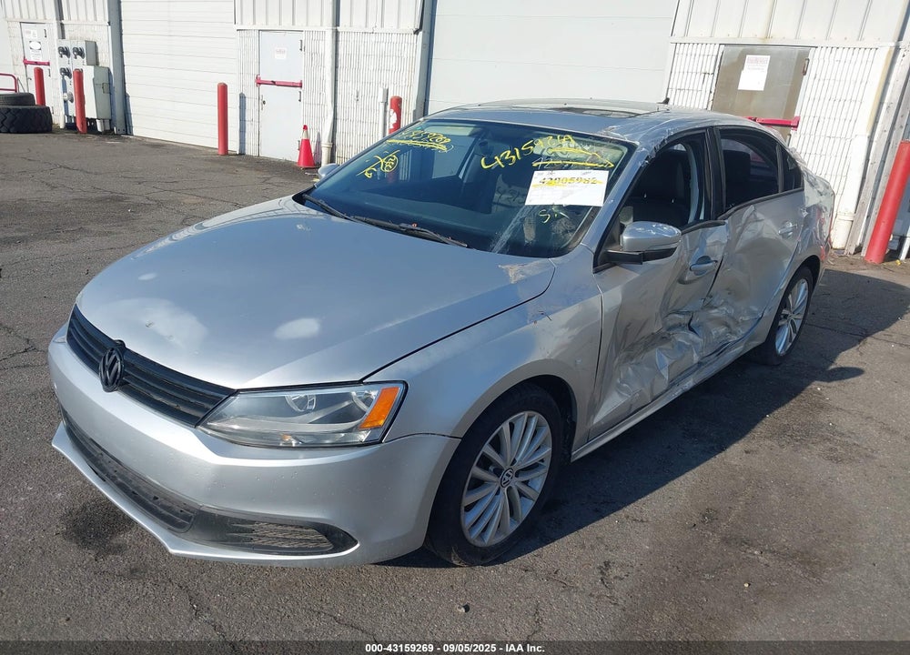 2011 VOLKSWAGEN JETTA VIN: 3VWBX7AJ6BM096802
