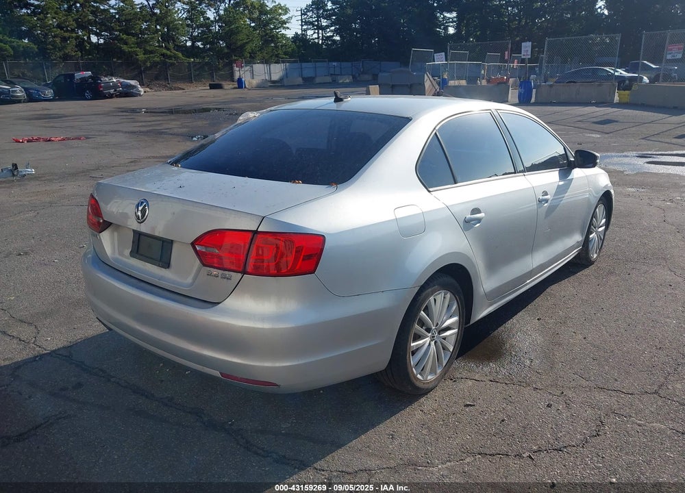 2011 VOLKSWAGEN JETTA VIN: 3VWBX7AJ6BM096802