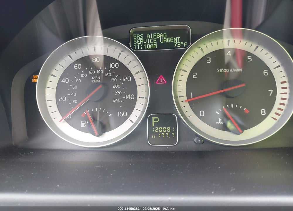 2012 VOLVO C70 VIN: YV1672MC5CJ127051