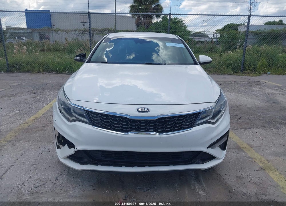2020 KIA OPTIMA VIN: 5XXGT4L34LG431916