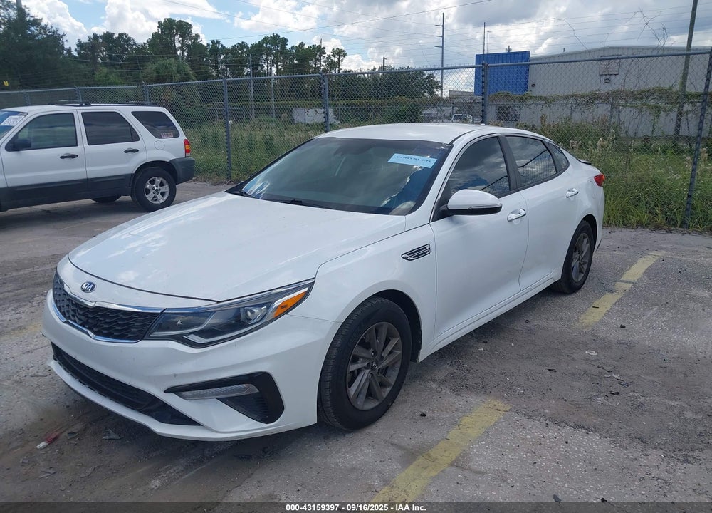 2020 KIA OPTIMA VIN: 5XXGT4L34LG431916
