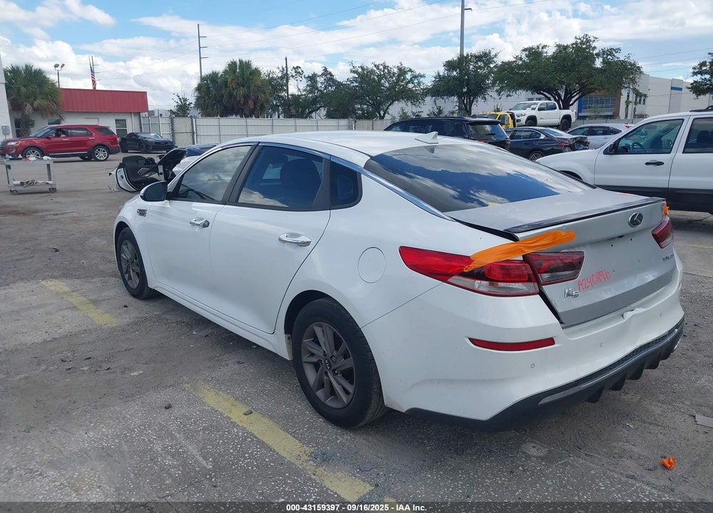 2020 KIA OPTIMA VIN: 5XXGT4L34LG431916