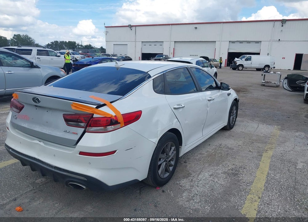 2020 KIA OPTIMA VIN: 5XXGT4L34LG431916