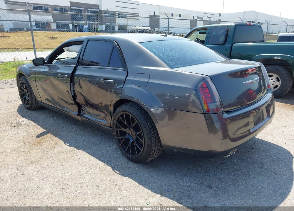 2014 CHRYSLER 300 VIN: 2C3CCABG8EH380877