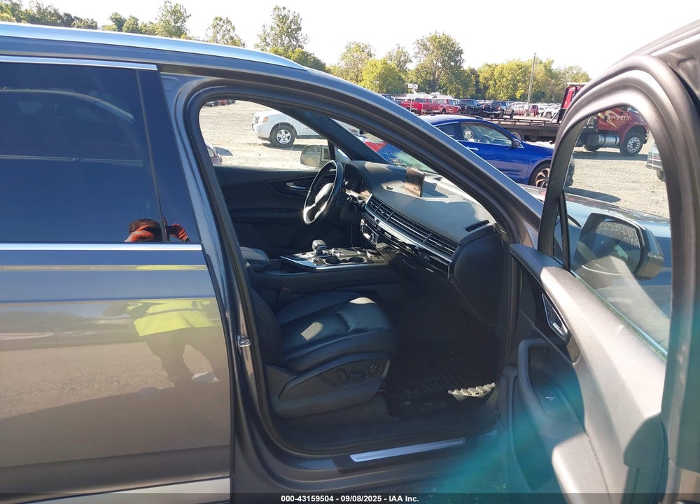 2017 AUDI Q7 VIN: WA1LAAF76HD034415