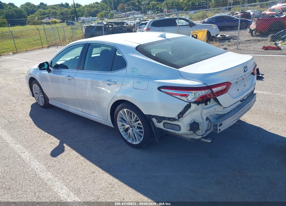 2019 TOYOTA CAMRY HYBRID XLE VIN: 4T1B21HK7KU519262