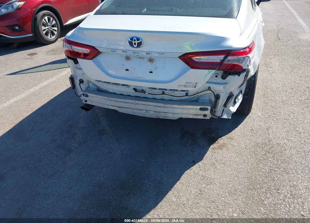 2019 TOYOTA CAMRY HYBRID XLE VIN: 4T1B21HK7KU519262