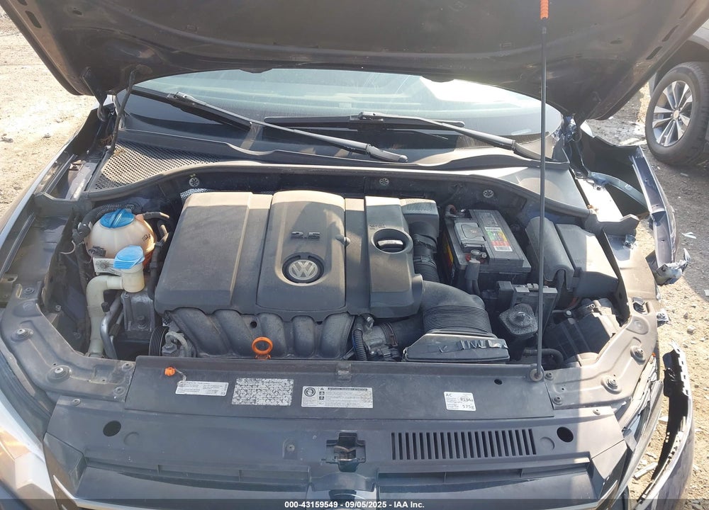 2012 VOLKSWAGEN PASSAT VIN: 1VWBP7A32CC096154