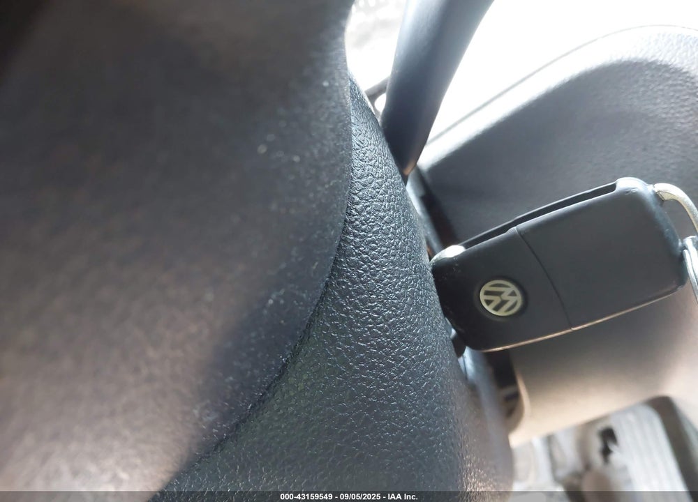 2012 VOLKSWAGEN PASSAT VIN: 1VWBP7A32CC096154