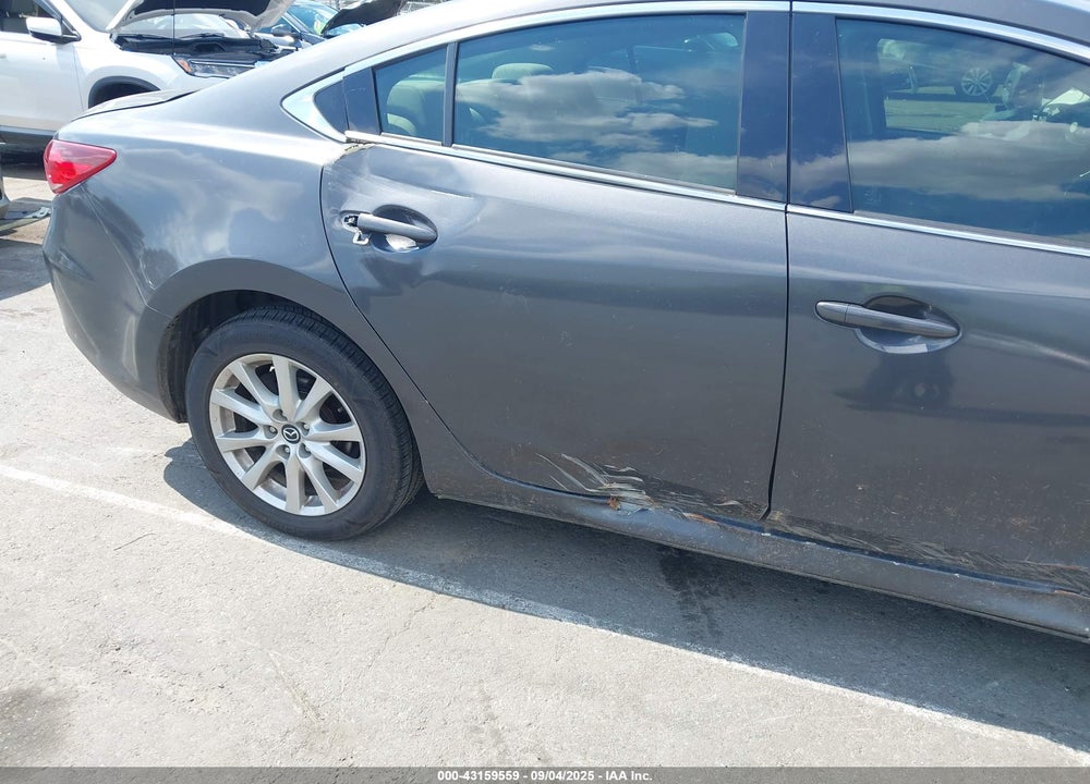 2017 MAZDA 6 VIN: JM1GL1U5XH1121657