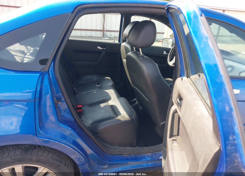 2010 FORD FOCUS VIN: 1FAHP3HN2AW176889