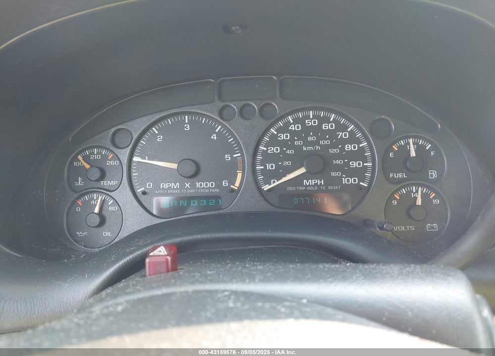 2002 GMC SONOMA SL VIN: 1GTCS19W928184881