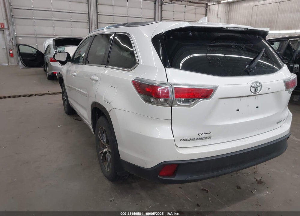 2016 TOYOTA HIGHLANDER XLE V6 VIN: 5TDJKRFH5GS349128