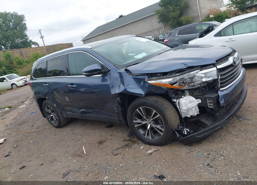 2016 TOYOTA HIGHLANDER XLE V6 VIN: 5TDJKRFH6GS233629