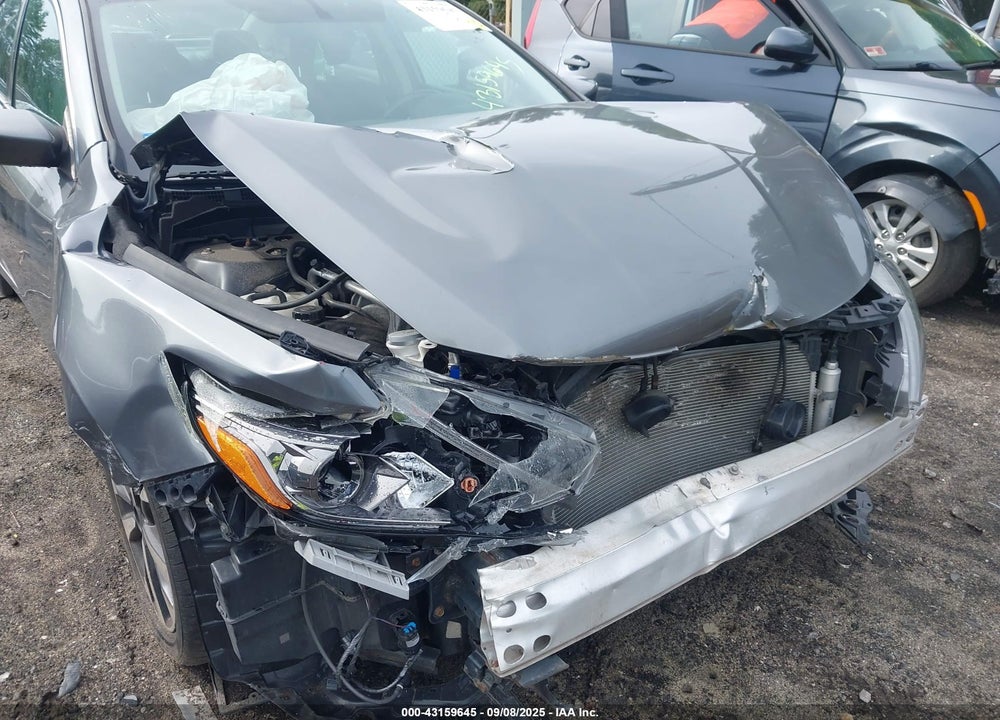 2018 NISSAN ALTIMA VIN: 1N4AL3AP1JC135177