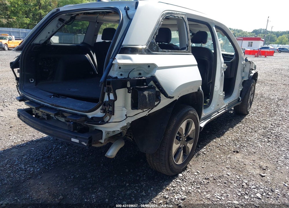 2022 JEEP GRAND CHER VIN: 1C4RJYB65N8762026